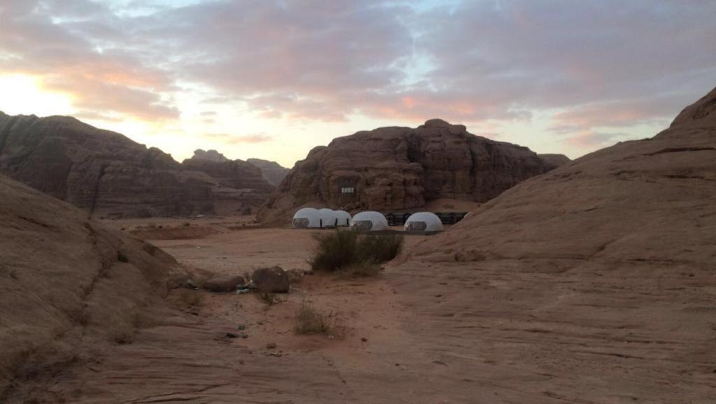 Oryx Camp Hotel Wadi Rum Luaran gambar